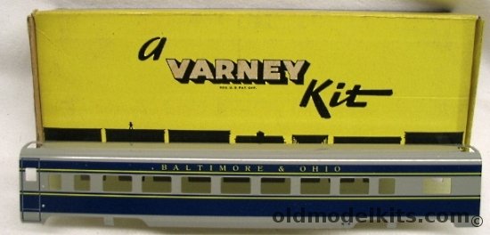 Varney 1/87 B&O Streamliner Passenger Coach HO Metal Kit, S-3 plastic model kit